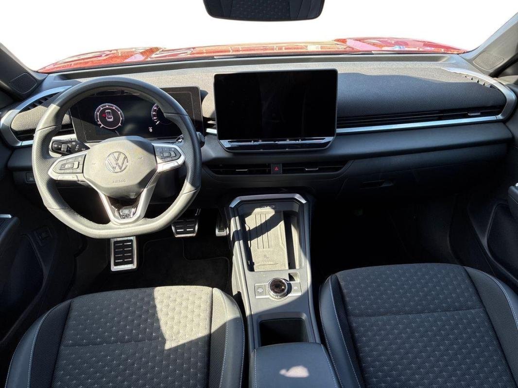 Volkswagen T-Roc - Photo 8
