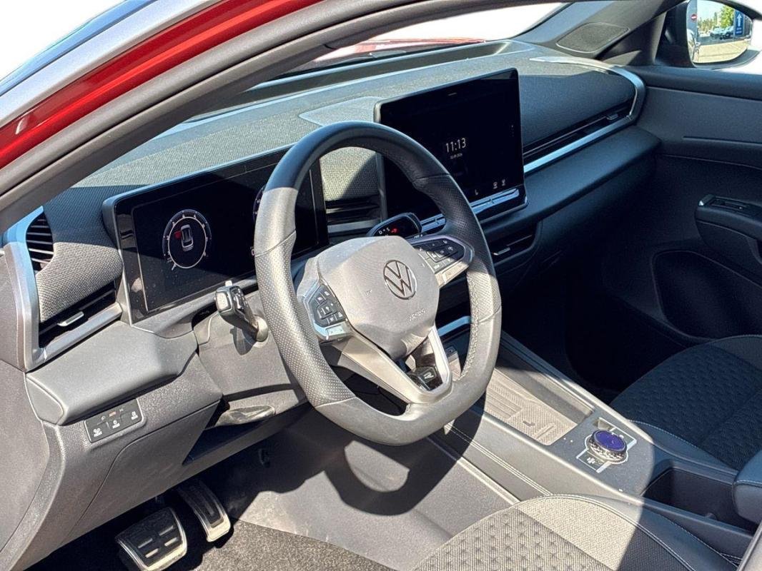 Volkswagen T-Roc - Photo 9