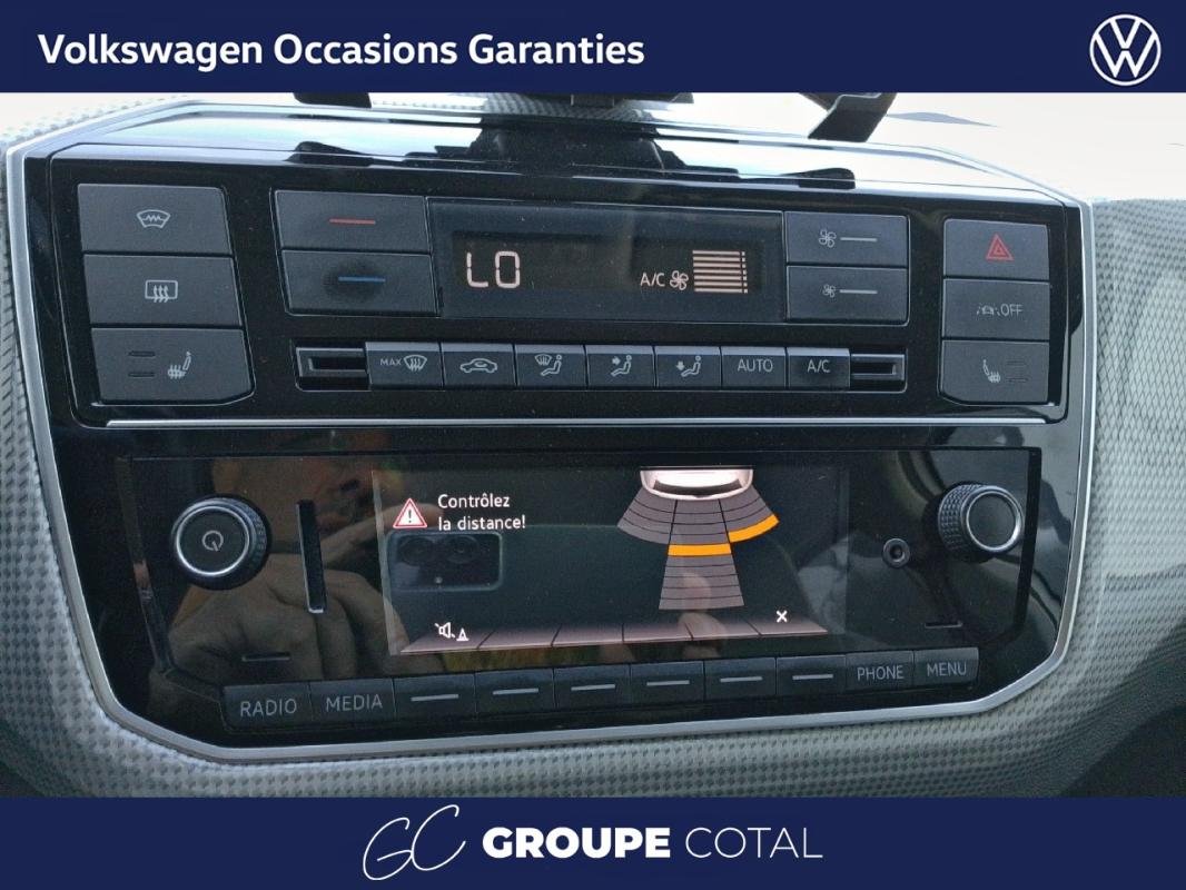 Volkswagen E-Up! - Photo 13