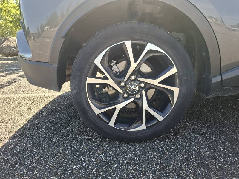 Toyota C-HR - Photo 8