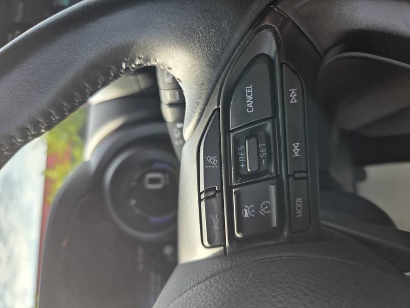 Toyota Yaris - Photo 11