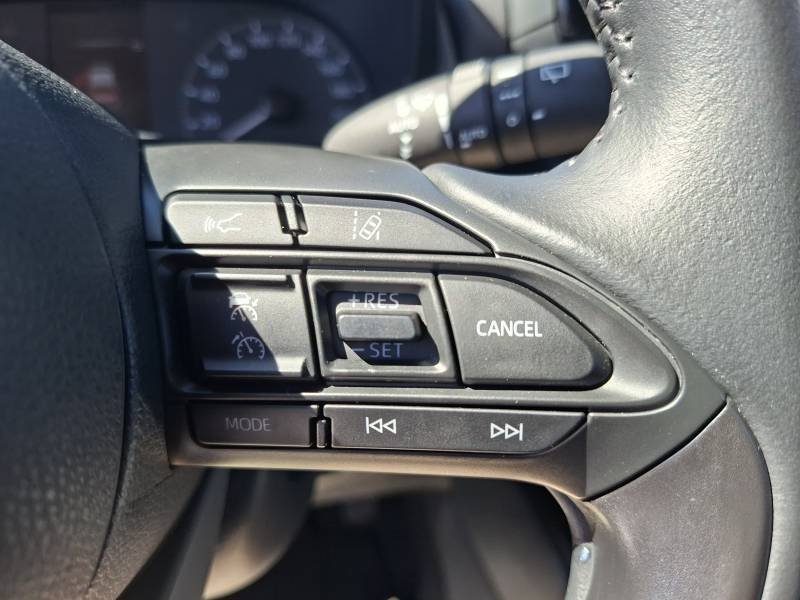 Toyota Yaris - Photo 16