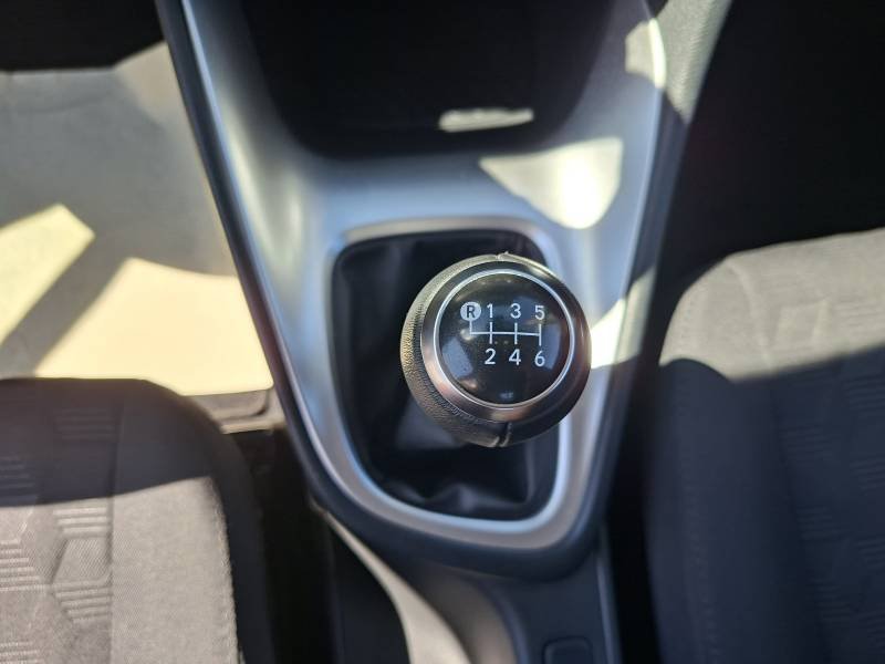 Toyota Yaris - Photo 21