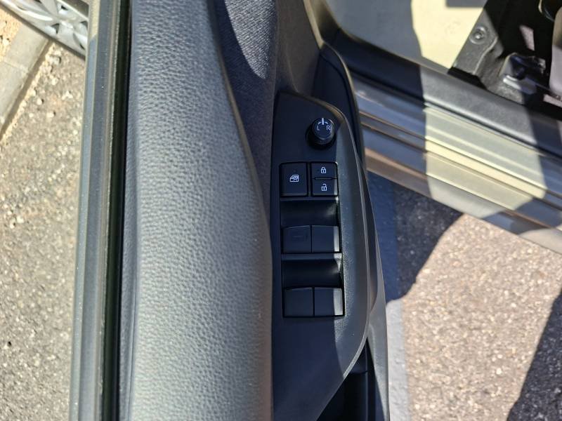 Toyota Yaris - Photo 23