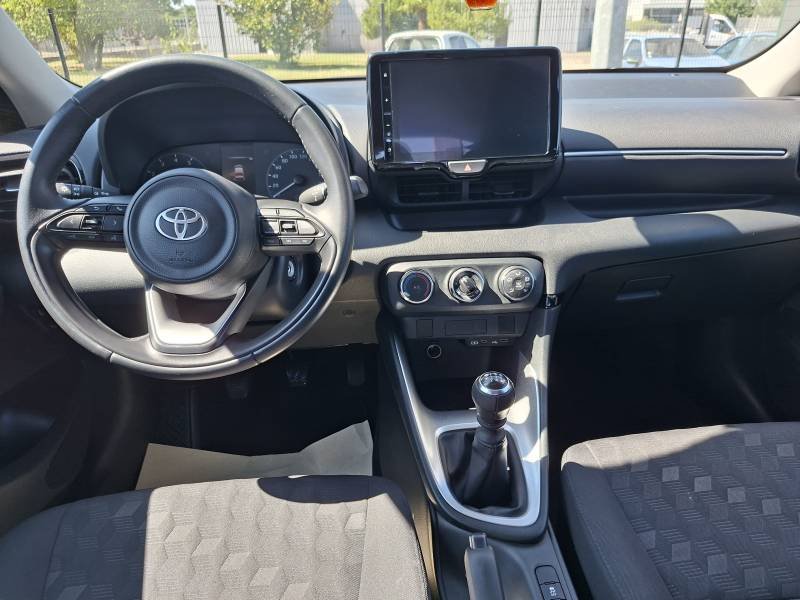 Toyota Yaris - Photo 9