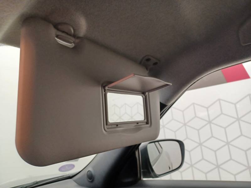 Nissan Juke - Photo 37