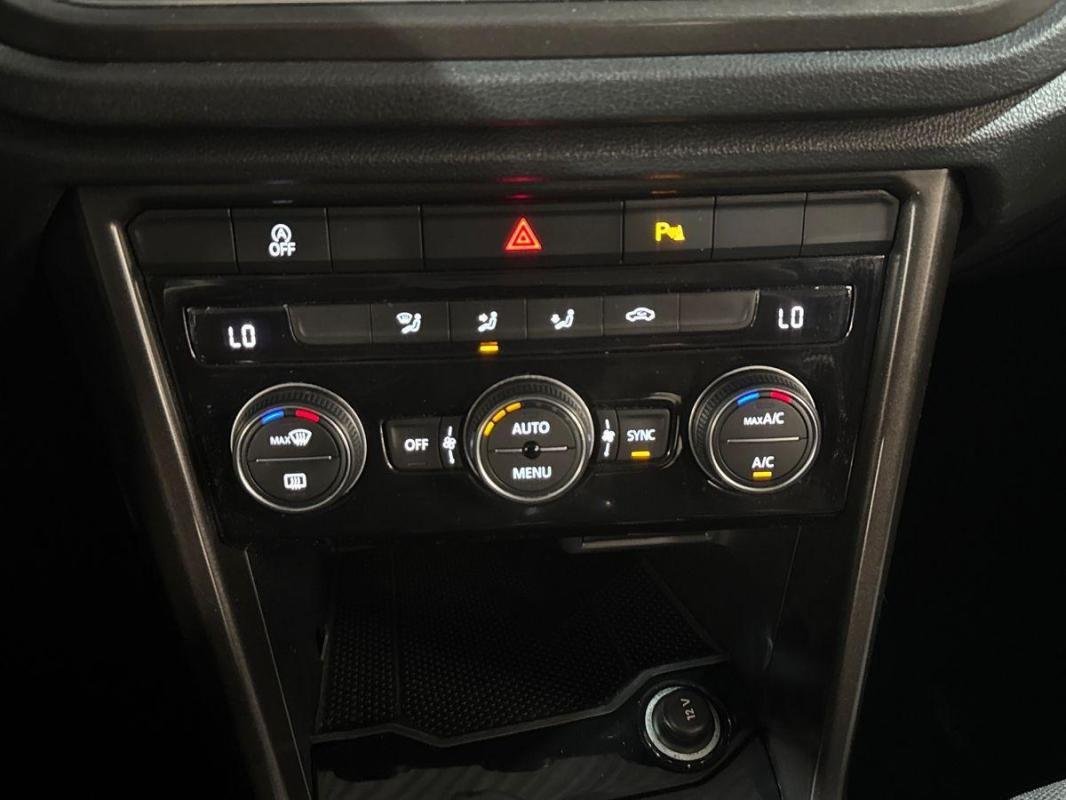 Volkswagen T-Roc - Photo 19