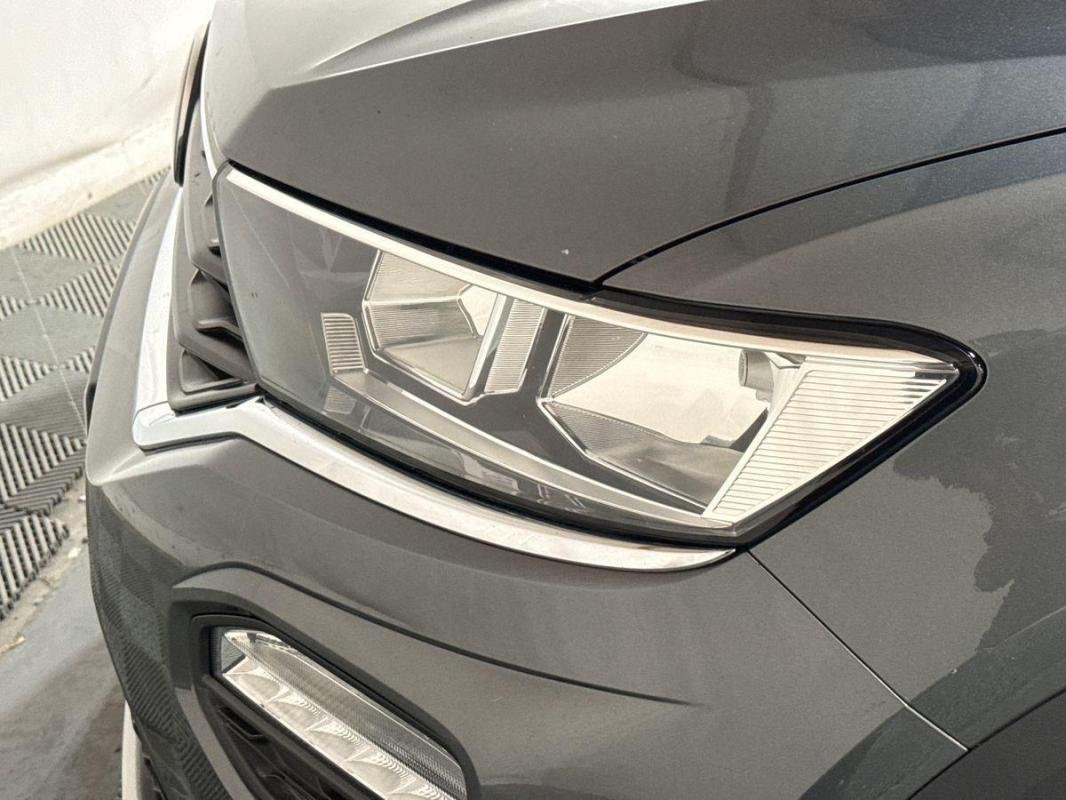 Volkswagen T-Roc - Photo 26