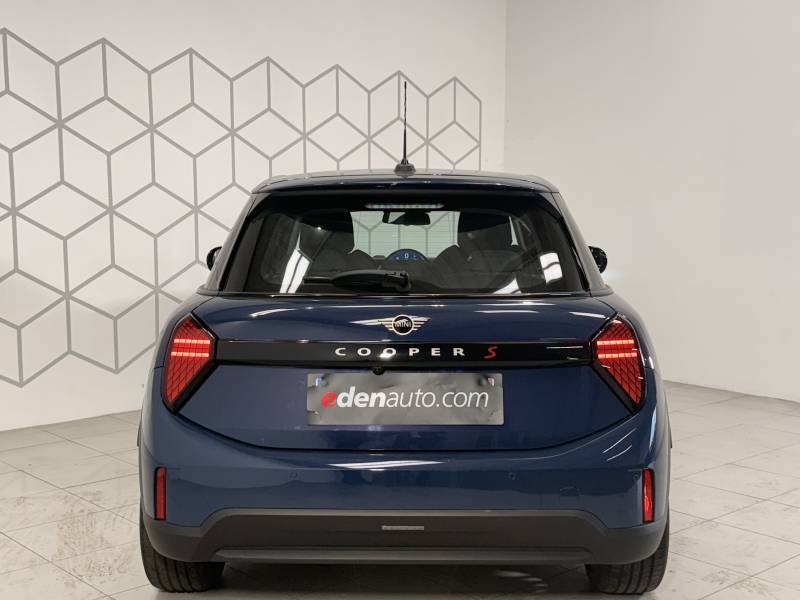 Mini Cooper - Photo 2