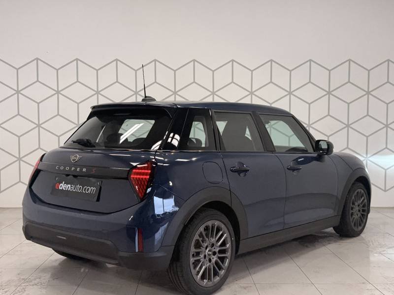 Mini Cooper - Photo 3