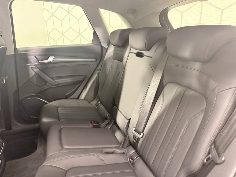 Audi Q5 - Photo 34