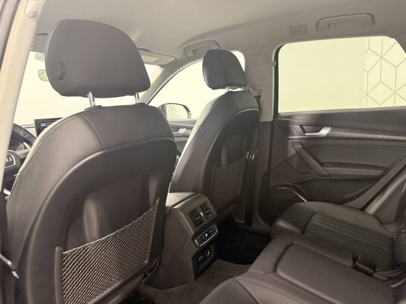 Audi Q5 - Photo 35