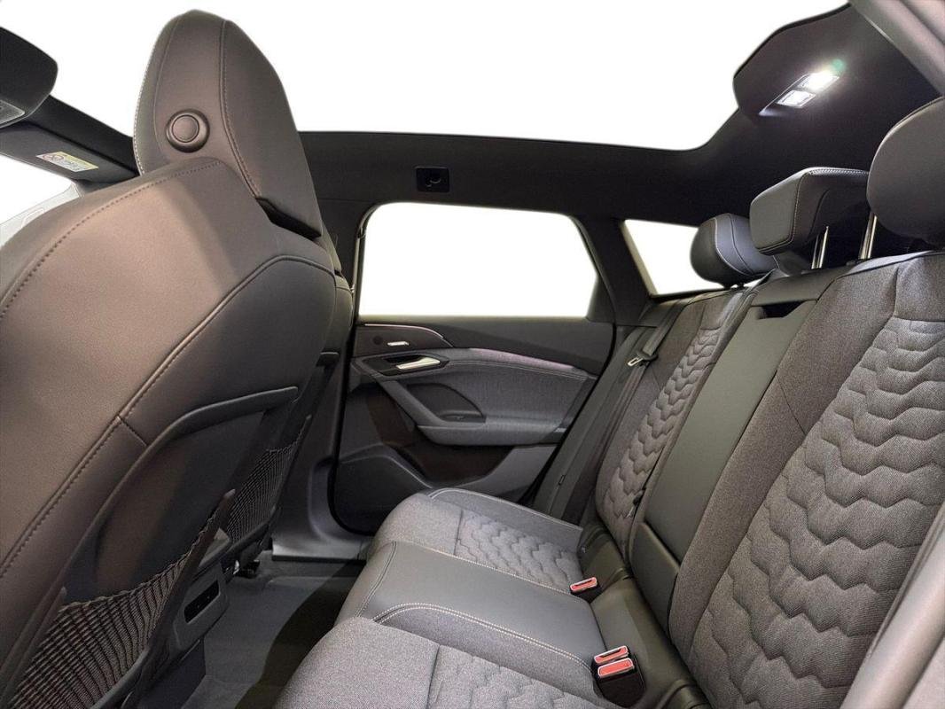 Audi A6 E-tron - Photo 23
