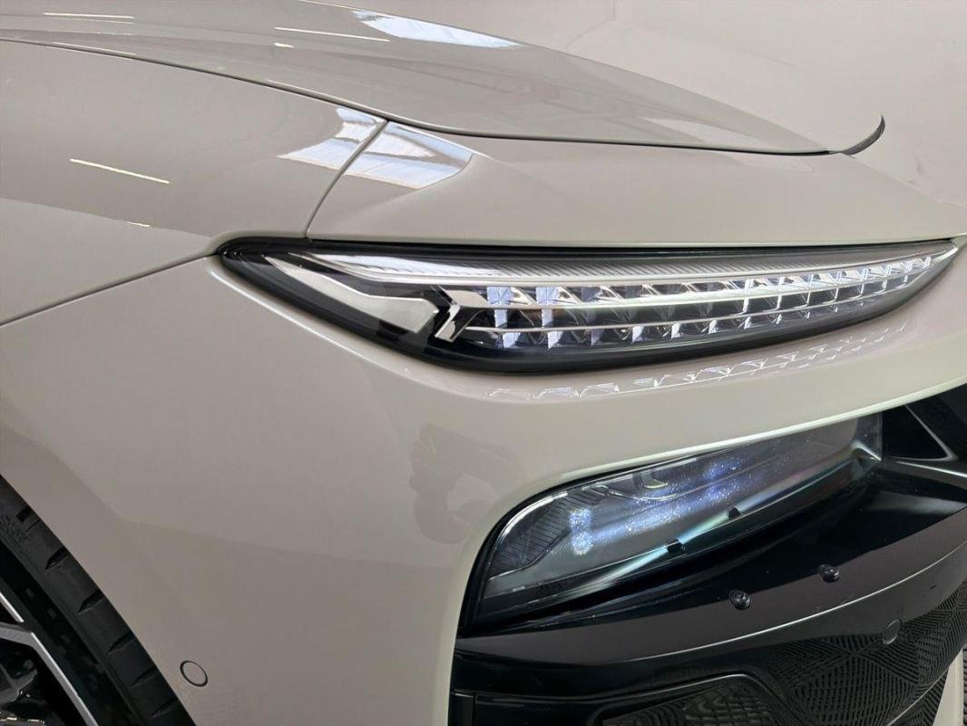 Audi A6 E-tron - Photo 26