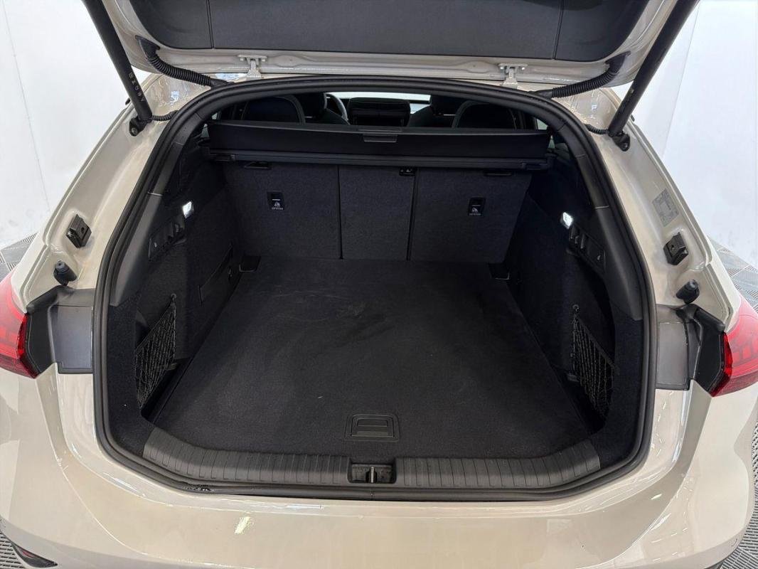Audi A6 E-tron - Photo 31