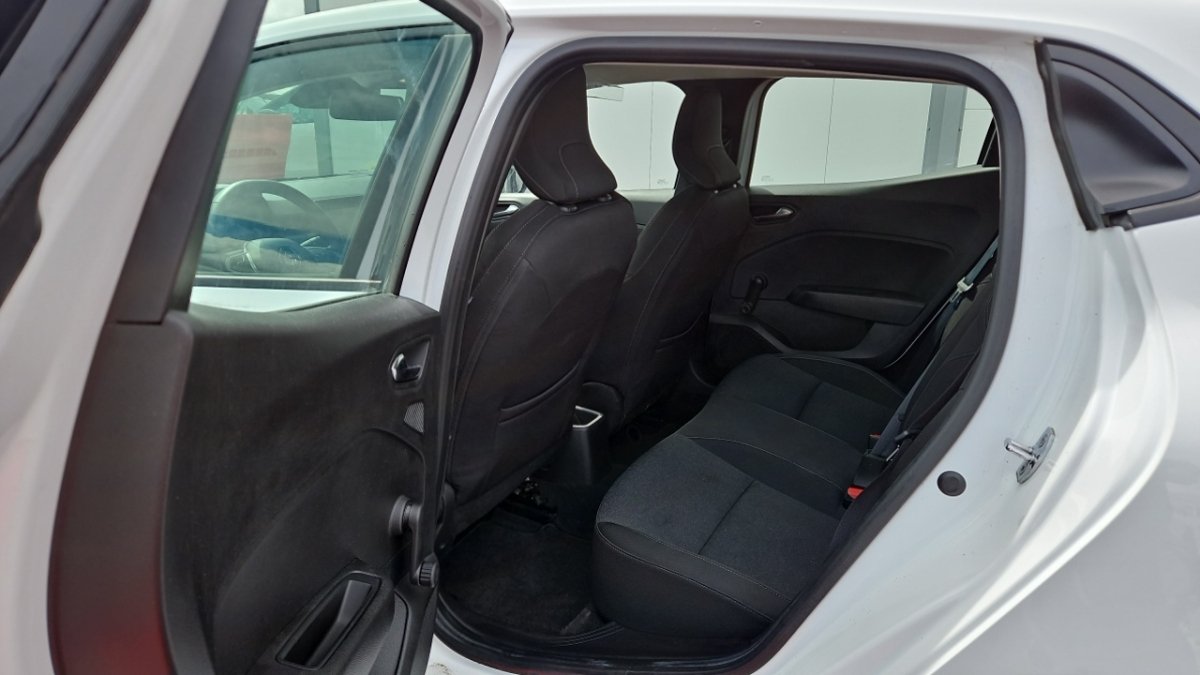Renault Clio - Photo 11