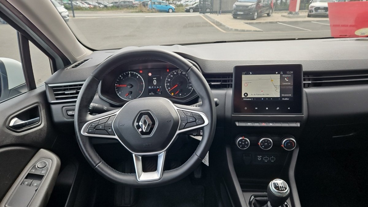 Renault Clio - Photo 15