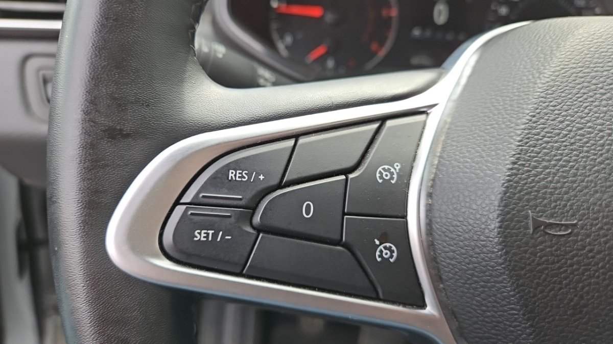 Renault Clio - Photo 21
