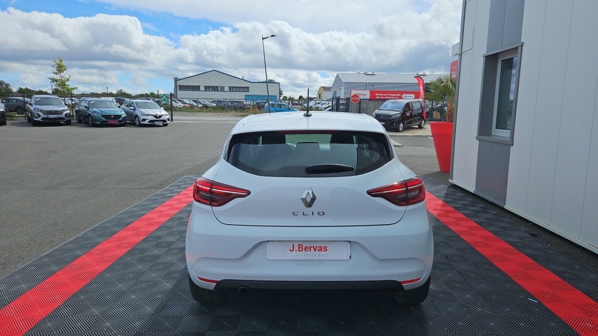Renault Clio - Photo 4