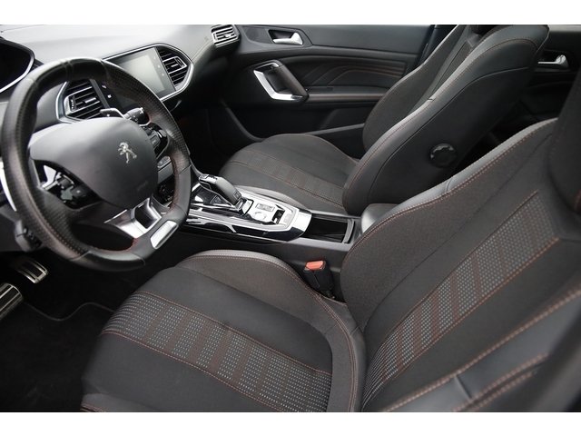 Peugeot 308 - Photo 11