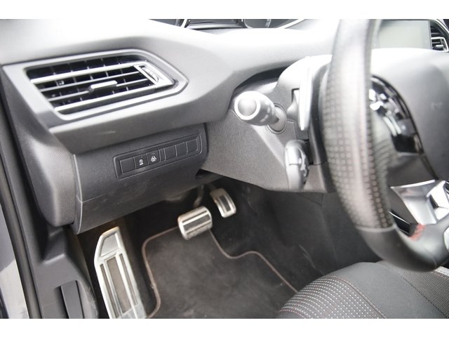 Peugeot 308 - Photo 12