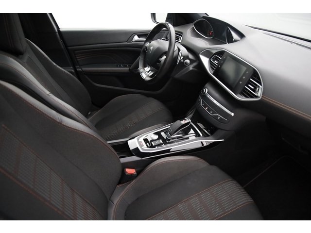 Peugeot 308 - Photo 18