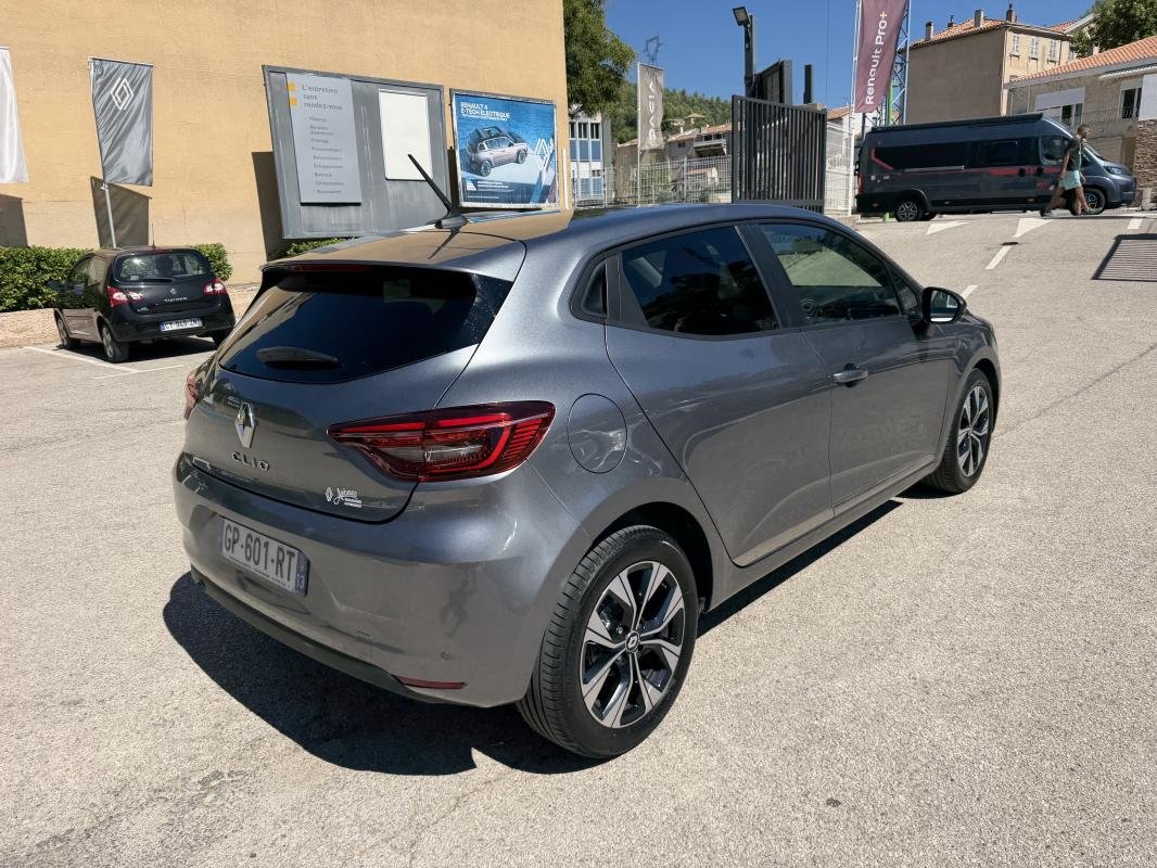 Renault Clio - Photo 5