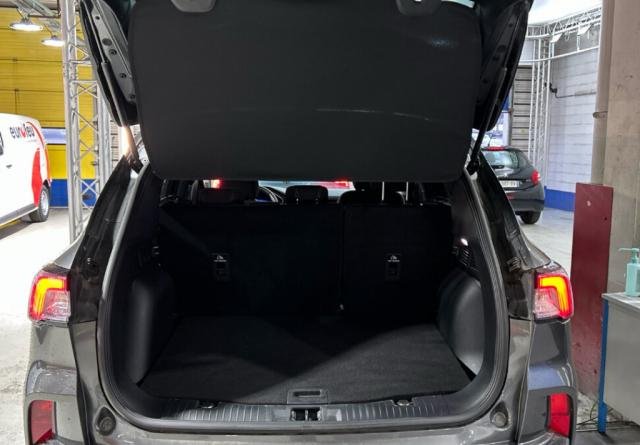 Ford Kuga - Photo 6
