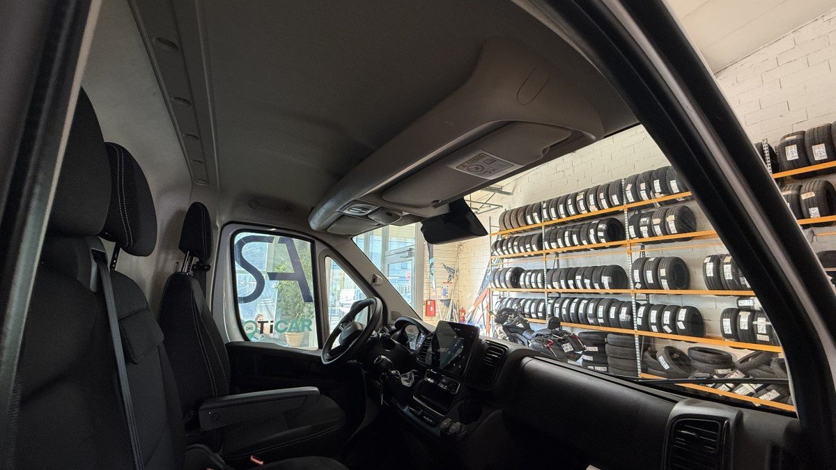 Peugeot Boxer - Photo 22