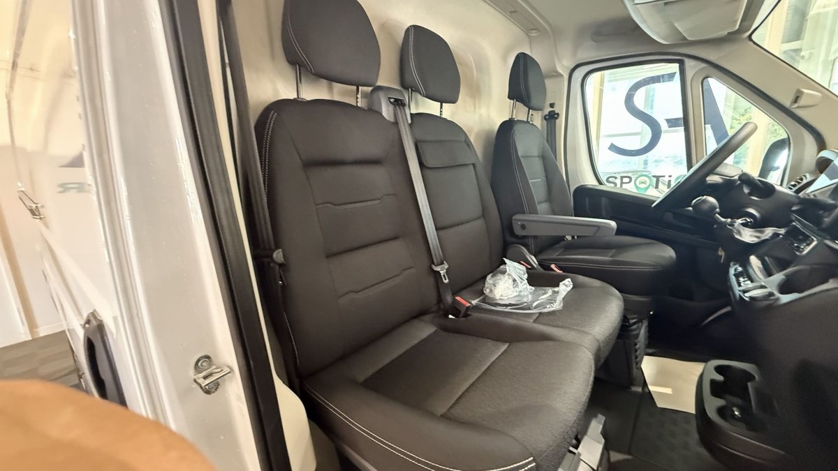 Peugeot Boxer - Photo 23