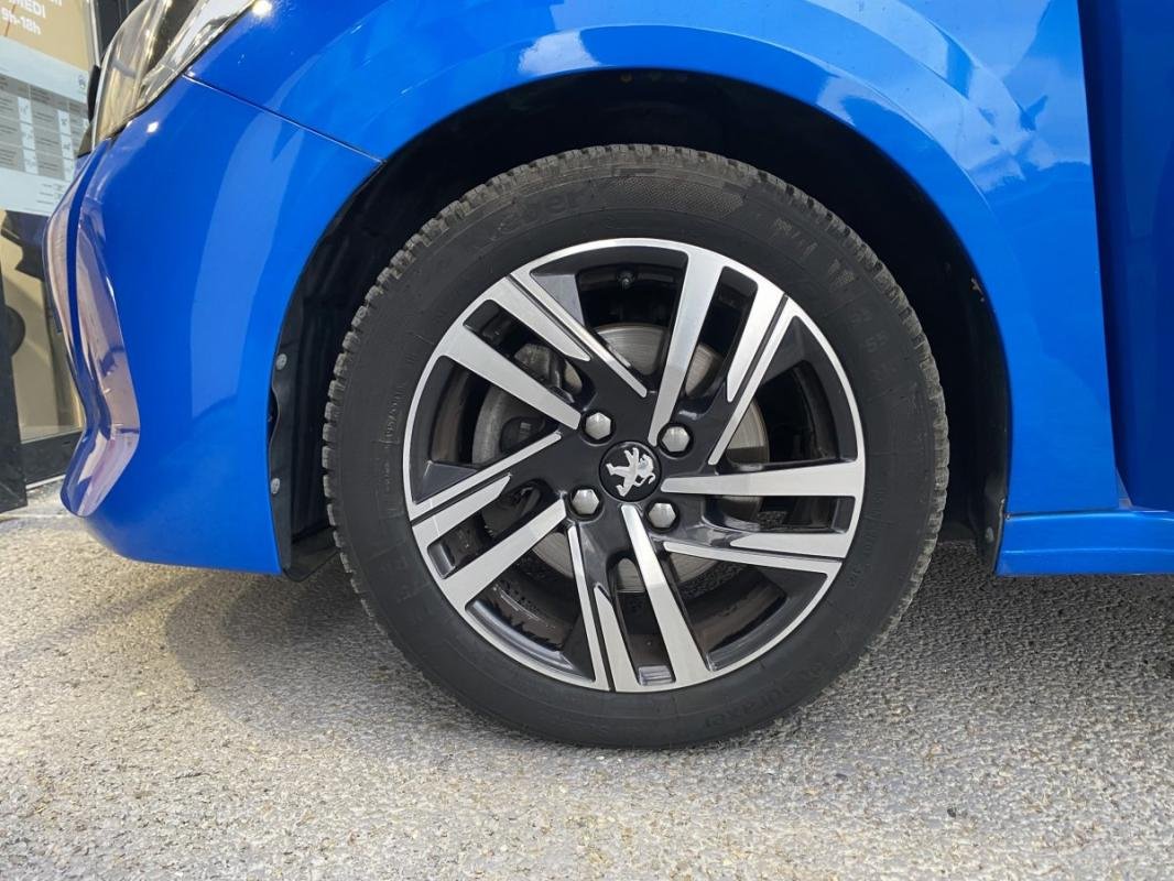 Peugeot 208 - Photo 16