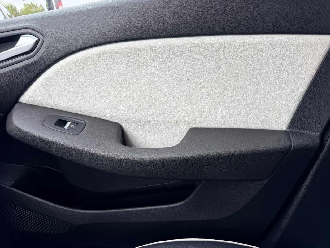 Renault Clio - Photo 14