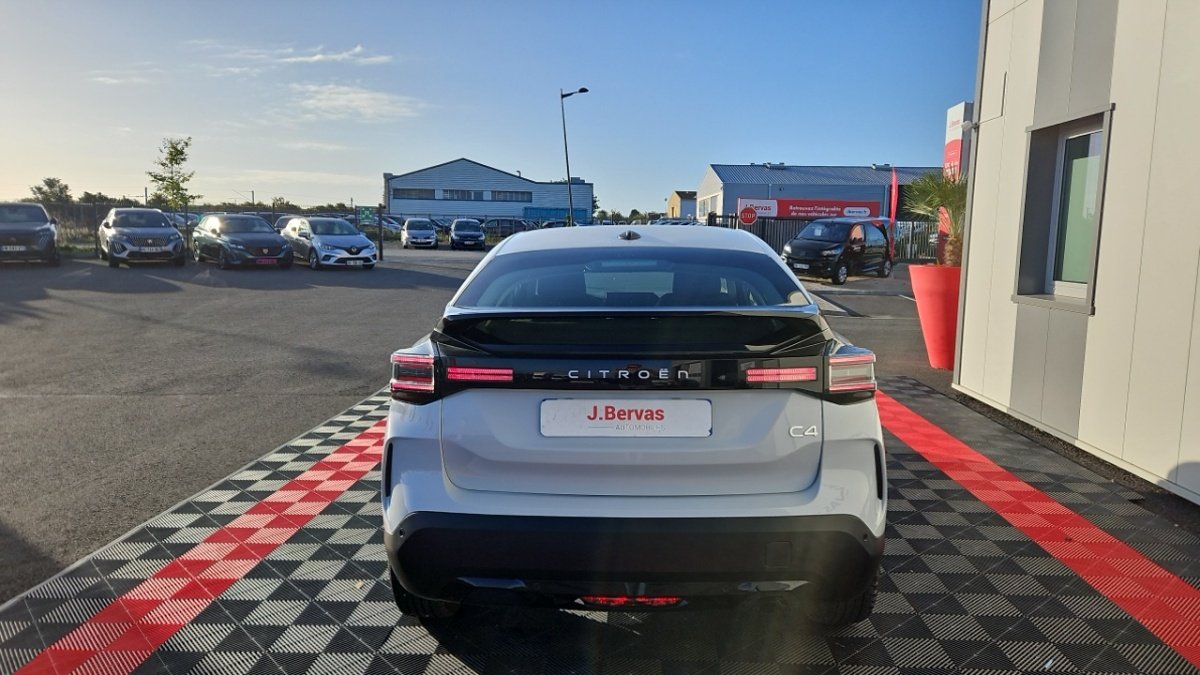 Citroën C4 - Photo 4