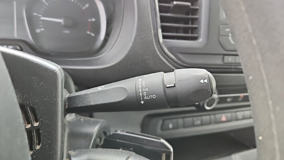 Peugeot Expert - Photo 18
