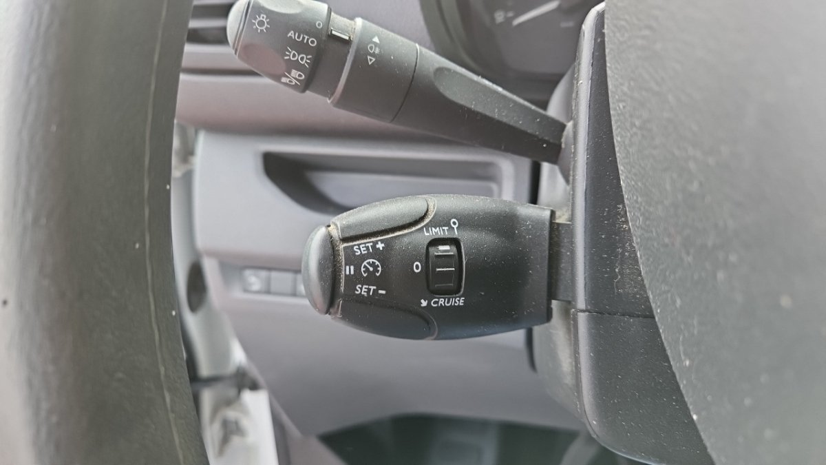 Peugeot Expert - Photo 19