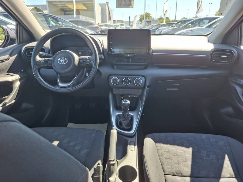 Toyota Yaris - Photo 8