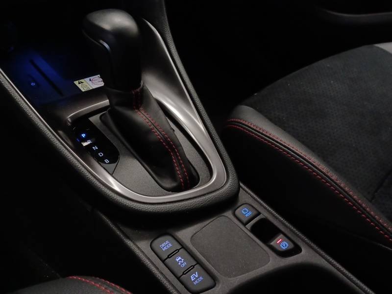 Toyota Yaris - Photo 21