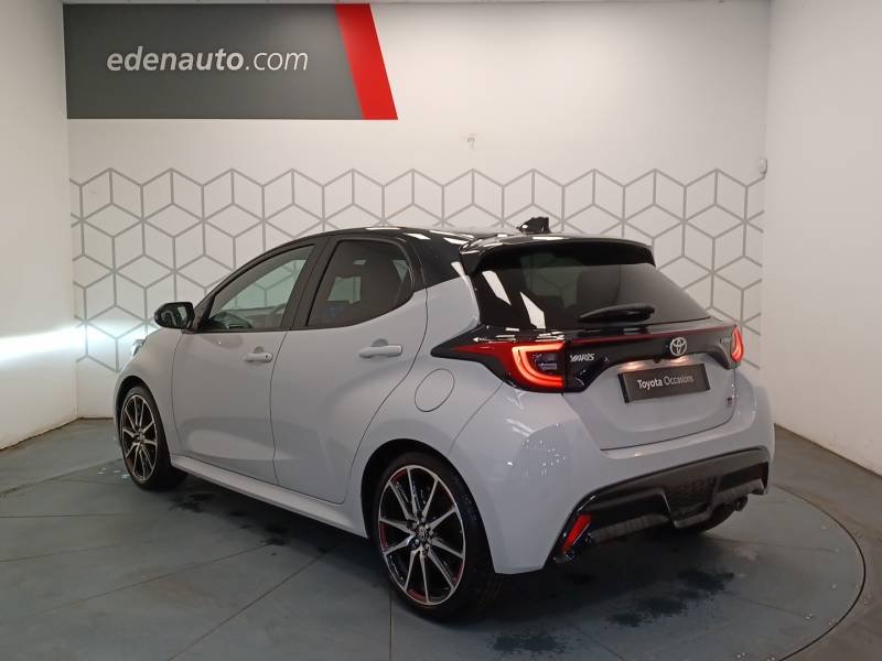 Toyota Yaris - Photo 3