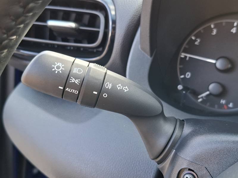 Toyota Yaris - Photo 15