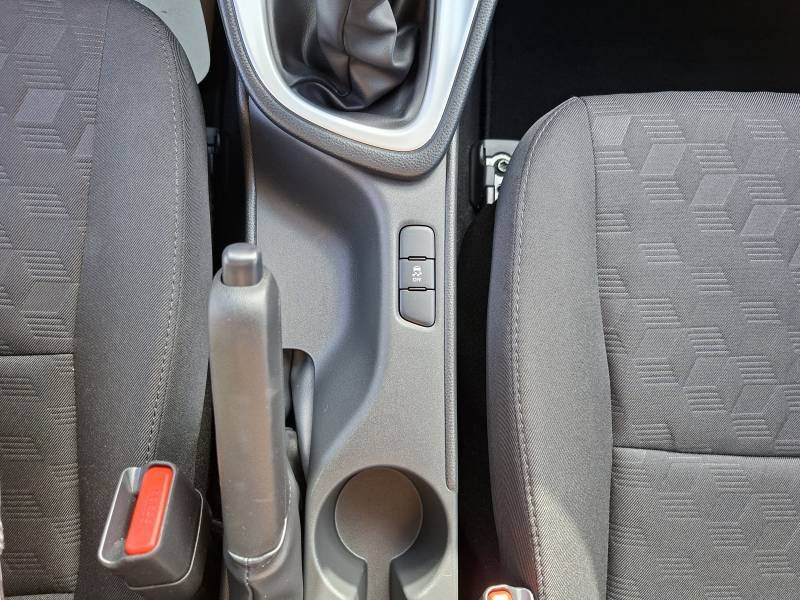 Toyota Yaris - Photo 22