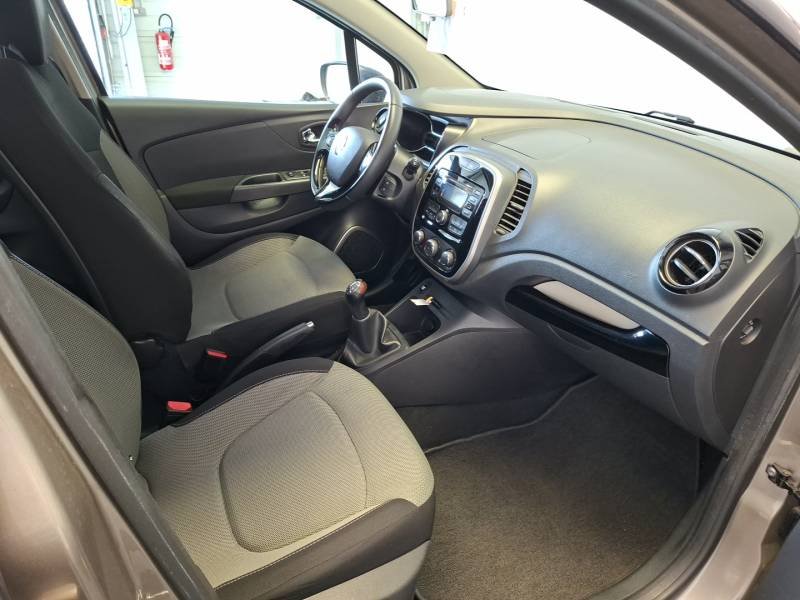 Renault Captur - Photo 12