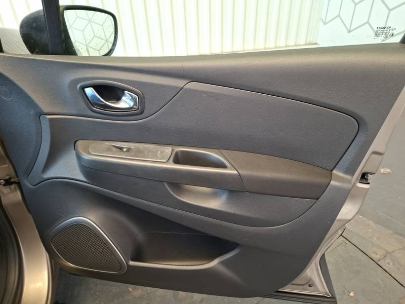 Renault Captur - Photo 13