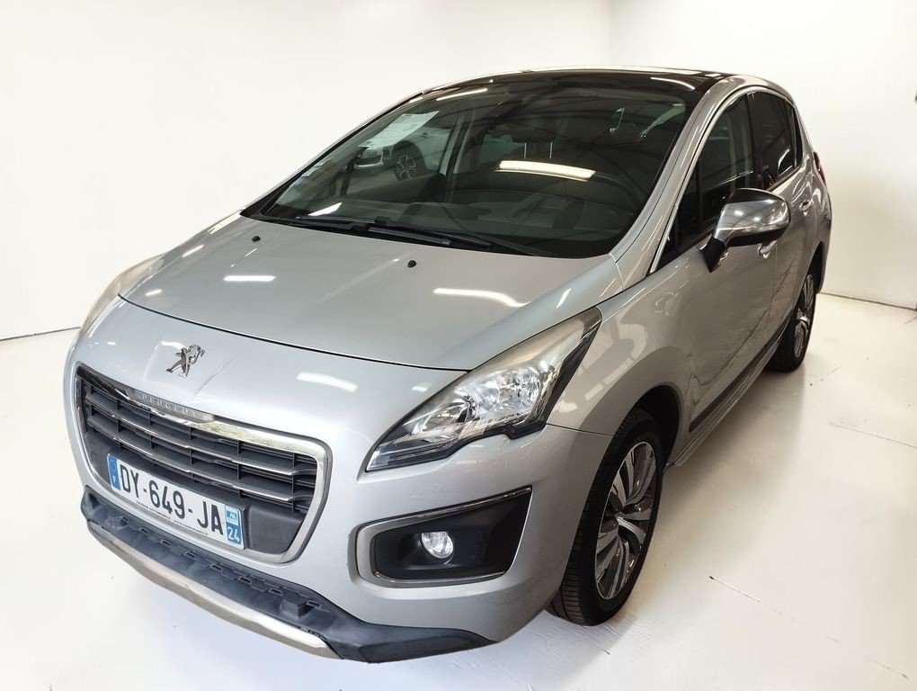 Peugeot 3008 - Photo 1