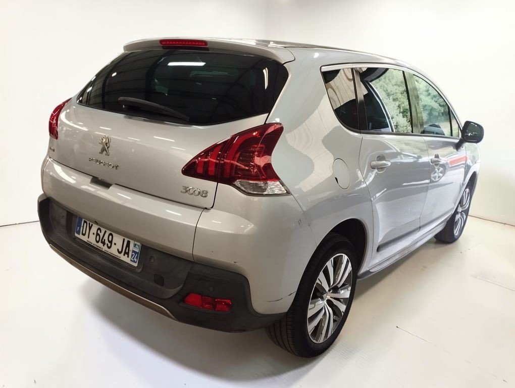 Peugeot 3008 - Photo 2