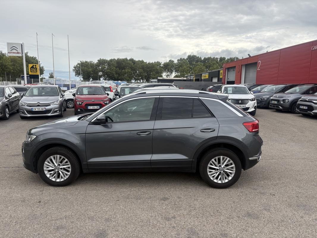 Volkswagen T-Roc - Photo 3