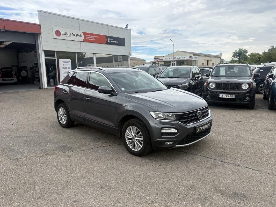 Volkswagen T-Roc - Photo 4