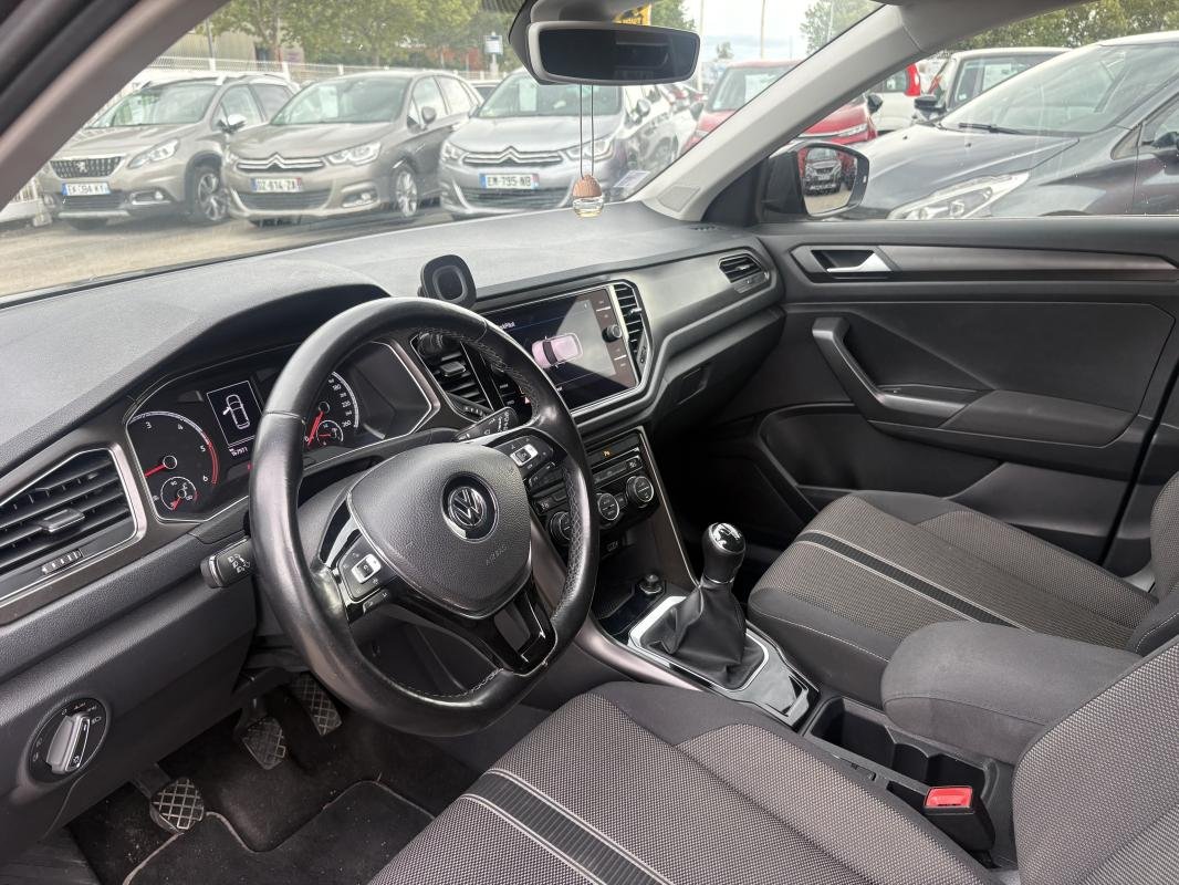 Volkswagen T-Roc - Photo 7