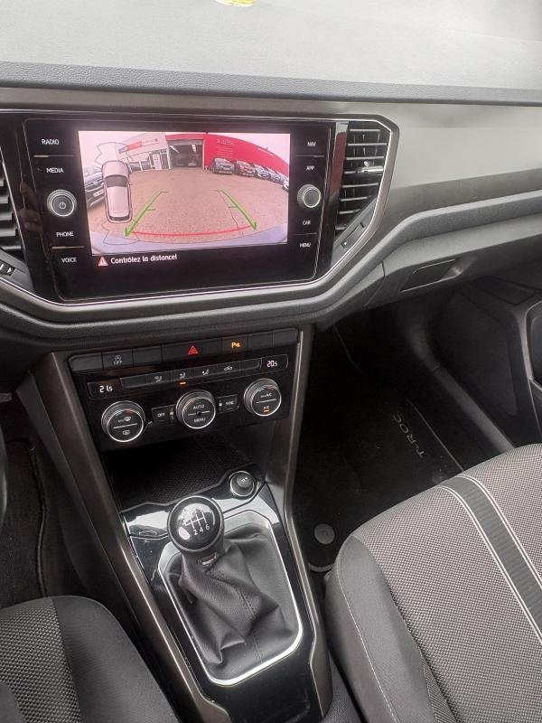 Volkswagen T-Roc - Photo 8