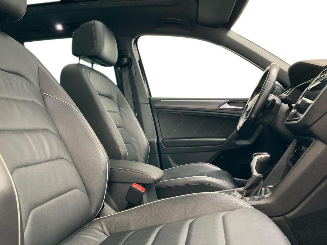 Volkswagen Tiguan - Photo 13