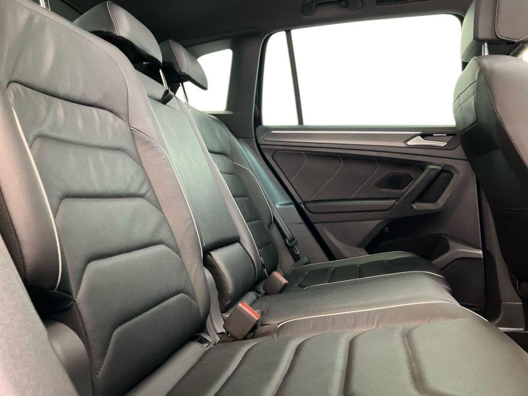 Volkswagen Tiguan - Photo 23